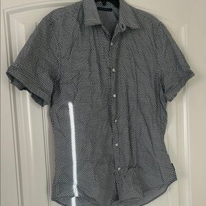 Perry Ellis Black and White Casual Button Down Shirt